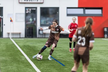 Bild 83 - wBJ FC St. Pauli - Walddoerfer SV : Ergebnis: 3:4